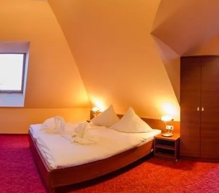 Gasthuis Pod5 3*